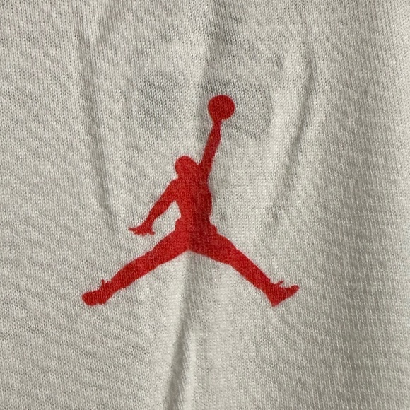 EUC Men’s Jordan “Dallas” t shirt- large - Picture 3 of 3